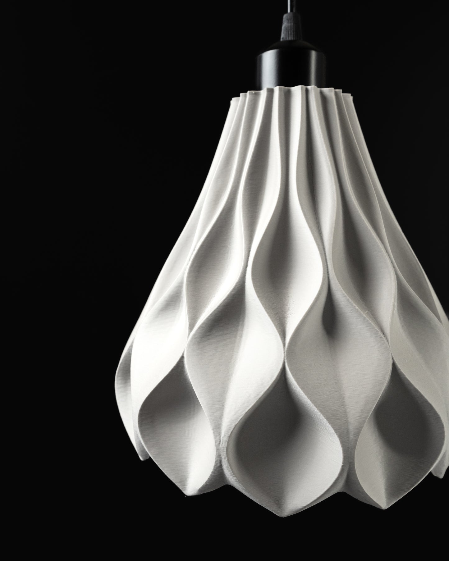 AeroGlow - 3D-Printed Light Shade