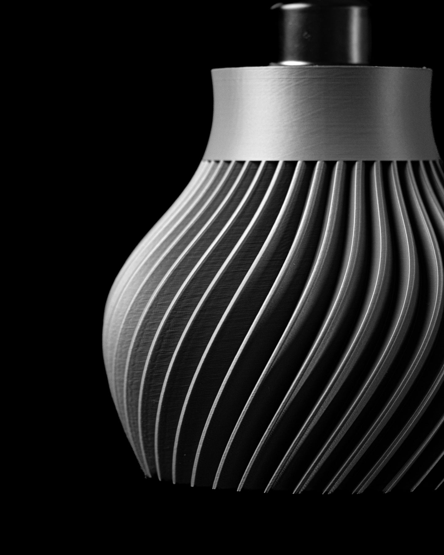 HelixGlow - 3D-Printed Light Shade